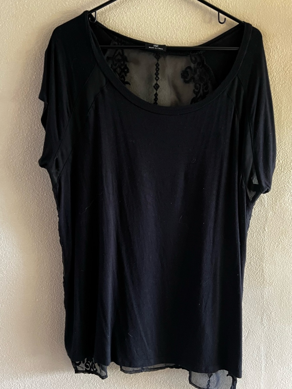 Krapp studio Black Scoop Neck Women's Top with Lace Back